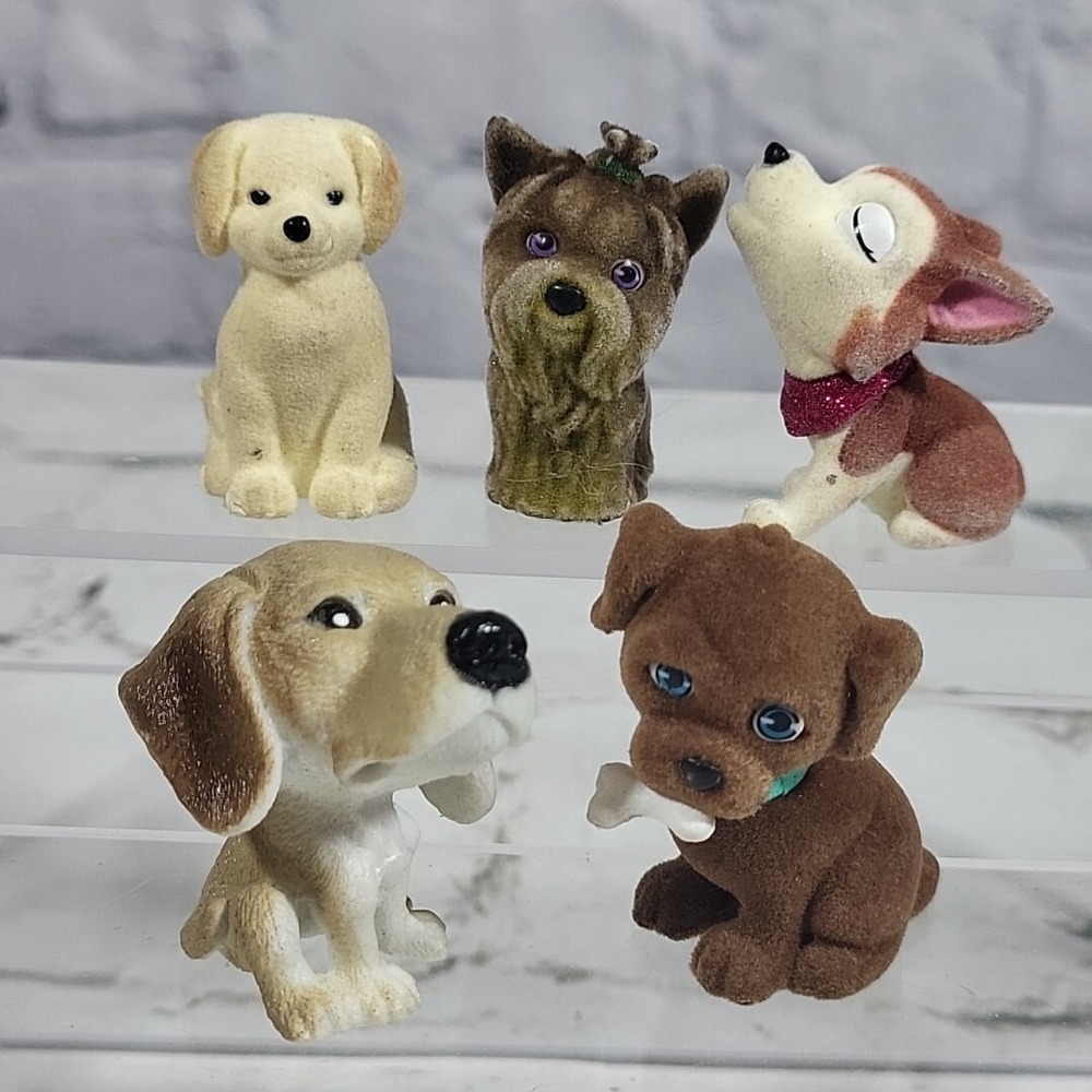 Mini Puppy Dogs Flocked Figures Lot of 5 Some Puppy in‎ My Pocket